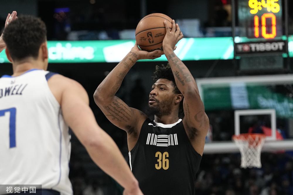 替补阵容使 替补阵容使